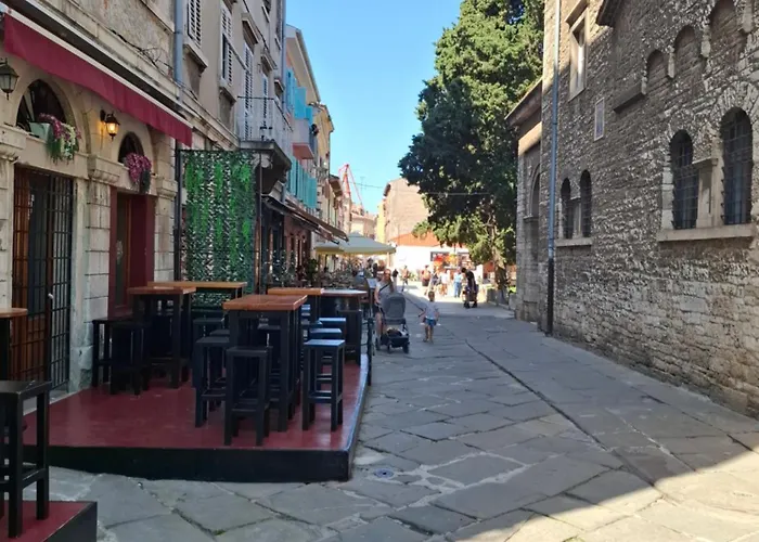 Cozy In Old Town Διαμέρισμα Πούλα